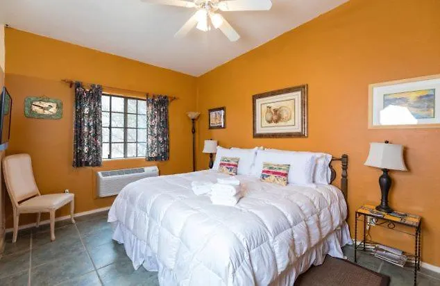 Dreamcatcher Inn At Chiricahua Inn *